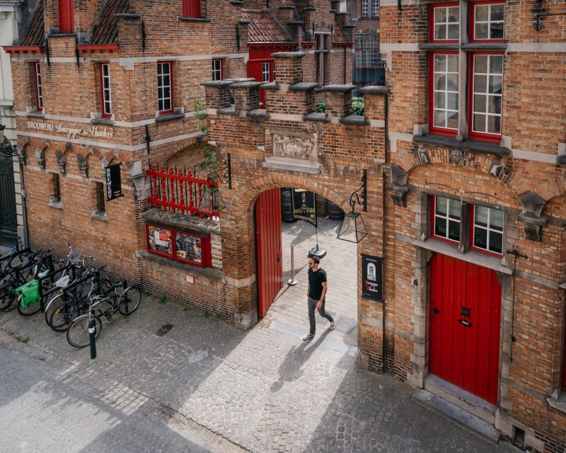 Bruges: Bourgogne des Flandres Brewery and Distillery Visit - Finding the ticket office without wasting time