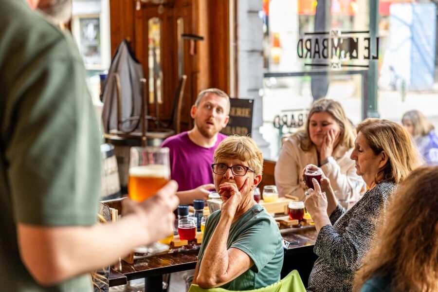 Brussels: City Highlights Walking and Tasting Tour - Chocolate and the Royal Saint-Hubert Galleries
