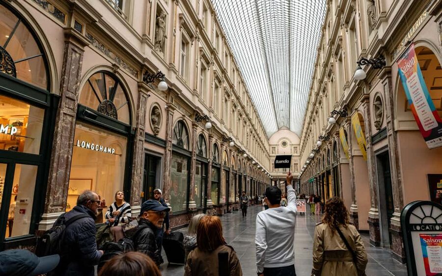 Brussels: Guided Walking Tour with Optional Beer Tasting - Royal Galleries and Saint Nicholas Church