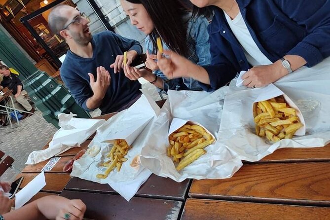Brussels Walking and Tasting Tour (Beers,Chocolates&Fries/Waffle) - Fries or waffle: choose your priority