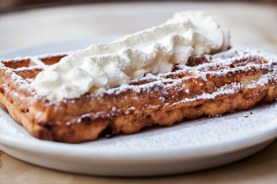 Brussels: Walking Food Tour with Chocolate, Beer, & Waffles - Key points at a glance