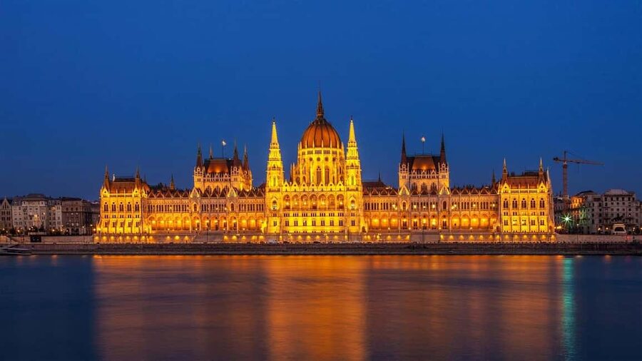 Budapest: Parliament Panorama Cruise with Törley Prosecco - Key points to know before you board