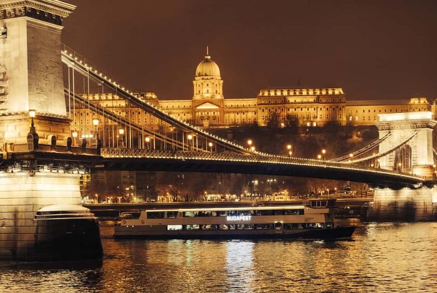 Budapest: Parliament Panorama Cruise with Törley Prosecco - Why Parliament is the real reason to take this cruise
