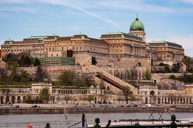 Budapest Sightseeing with Drink Included - The National Theatre and Bálna