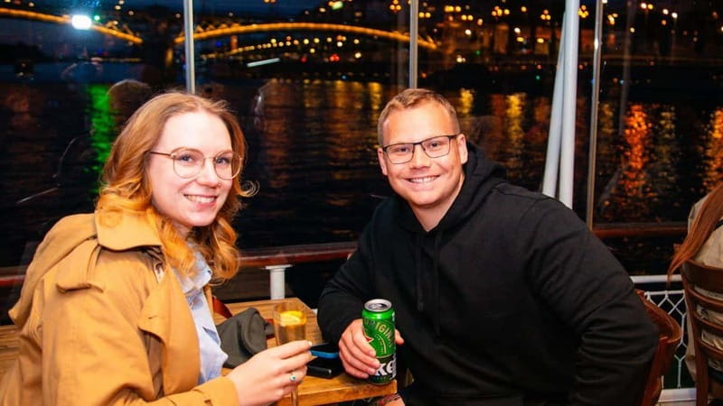 Budapest: Sip & Sail Danube Cruise with Unlimited Beer - What unlimited drinks really mean onboard