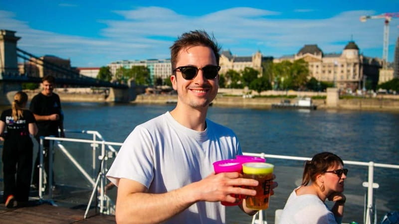 Budapest: Sip & Sail Danube Cruise with Unlimited Beer - Parliament and the northern part of the route