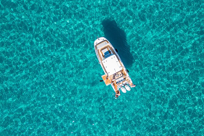 Cagliari 3 Hours Luxury Motorboat Tour - Wine and Snorkeling - Wine and refreshments aboard the motorboat