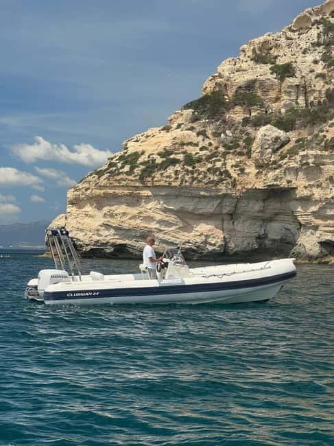 Cagliari: Devil's saddle boat tour, 4 stops and prosecco - Cala Fighera gives you the longest swim