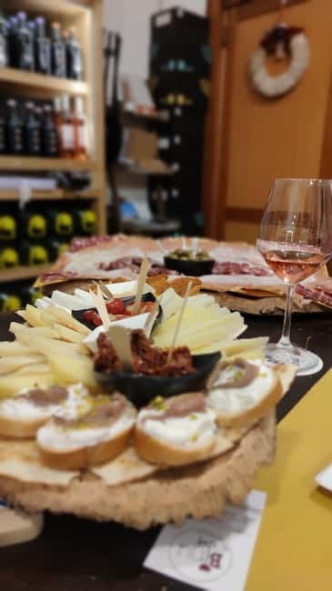 Cagliari: Food and Wine Tasting Experience - Two wines and the story behind them