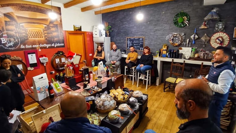 Cagliari: Food and Wine Tasting Experience - Blue Zone food and Sardinian longevity