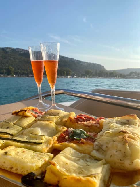 Cagliari: Sunset Boat Tour with Aperitif and Prosecco - Who should choose this Cagliari outing
