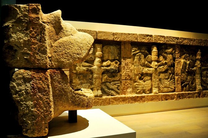 Cancun Guided Sightseeing, Shopping and Tasting Tour - México Mágico combines food with more shopping