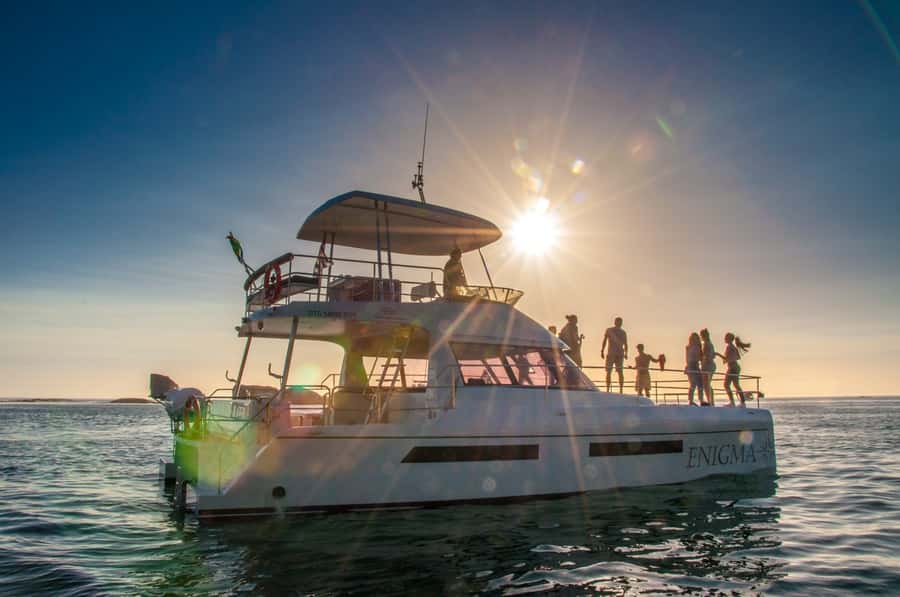Cape Town: 1.5-Hour Luxury Sunset Cruise with Prosecco - Leaving the V&A Waterfront beside Sevruga