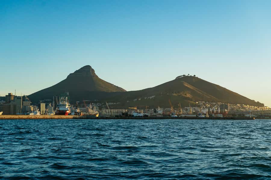 Cape Town: Sunset Champagne Cruise and 3-Course Dinner - Key points before you book