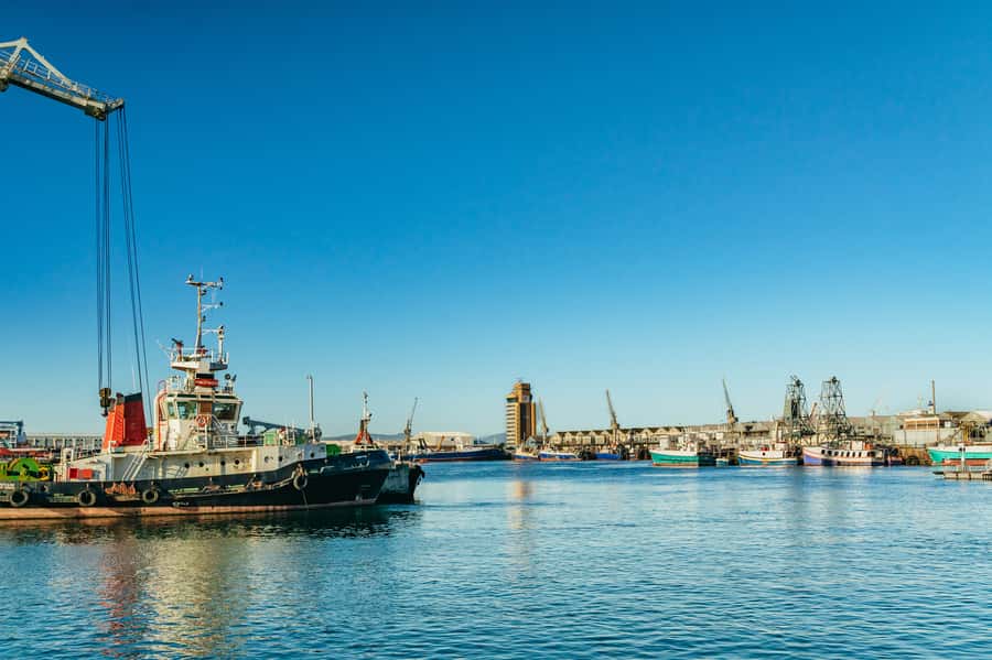 Cape Town: Sunset Champagne Cruise and 3-Course Dinner - The sunset views from Table Bay
