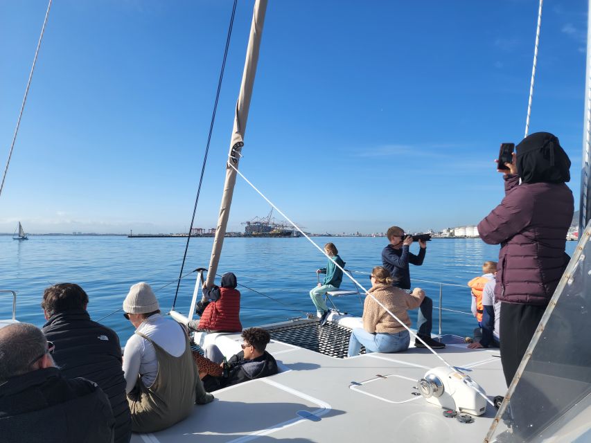 Cape Town: V&A Waterfront Gin Voyage Cruise - Table Mountain and the Atlantic coastline from the water