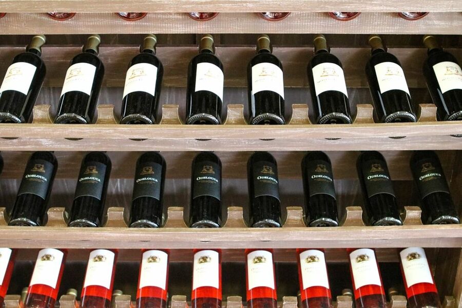 Carvoeiro/Portimão/Alvor: Wine Tour w/ Tasting, Tapas, Music - Should you book it?