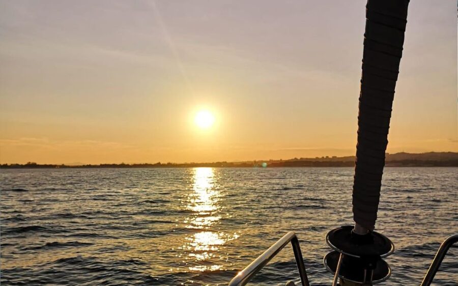 Catania: Guided Sunset Sailing Trip with Aperitif & Prosecco - Who will enjoy this Catania sailing trip most