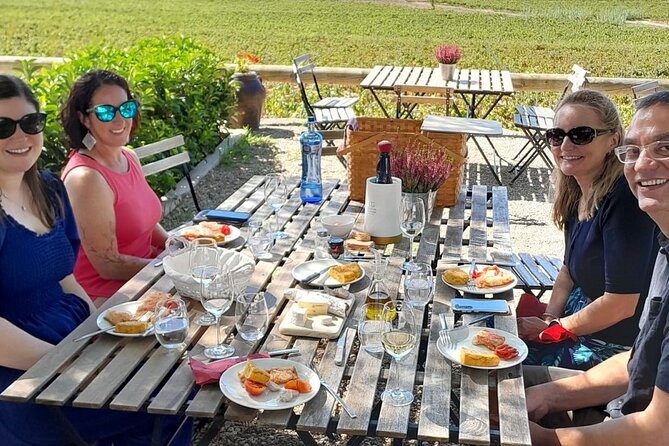 Cava tour to 3 family wineries with hotel pick-up - Giro del Gorner and lunch among the vines