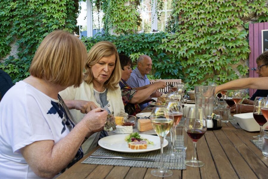 Champagne: Champagne Tasting Class with Lunch - A family cellar in Aÿ-Champagne
