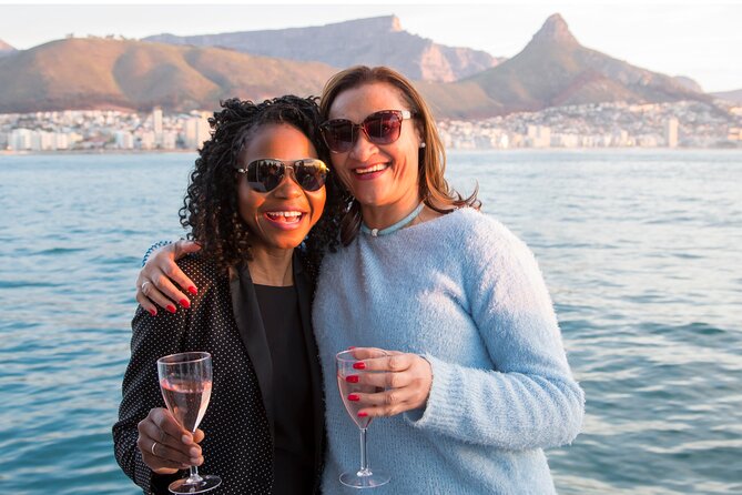 Champagne Cruise (Pre-Sunset) from Cape Town - Calm sail or lively party boat?