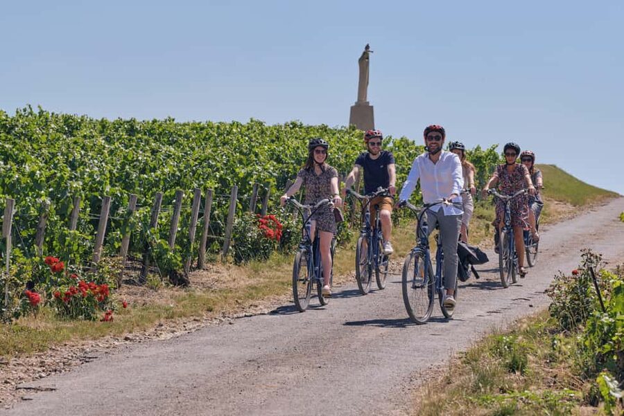 Champagne: E-Bike Champagne Day Tour with Tastings and Lunch - Who Should Book This Champagne Day?