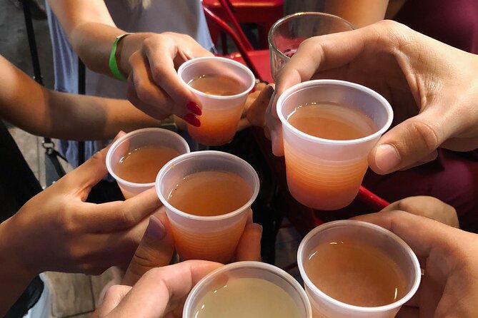 Charleston History and Hops Tour: Bar and History Walk - Philadelphia Alley and the story behind the lane