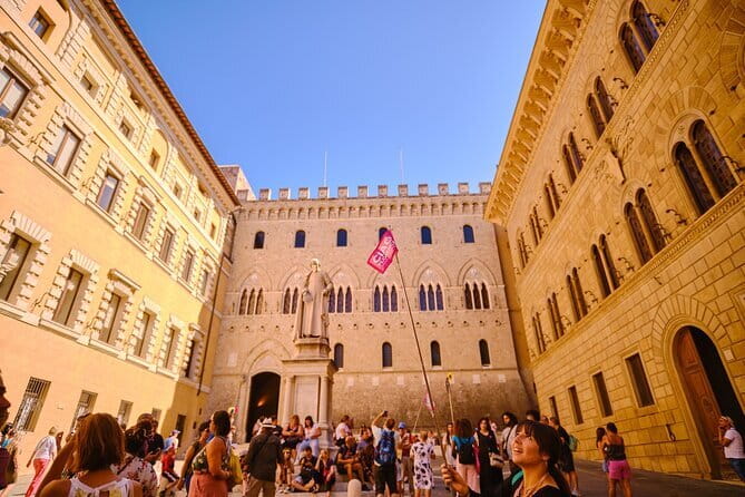 Chianti Delights: A Tale Of Two Wineries With A Vineyard Dinner - Two hours to make your own Siena plan