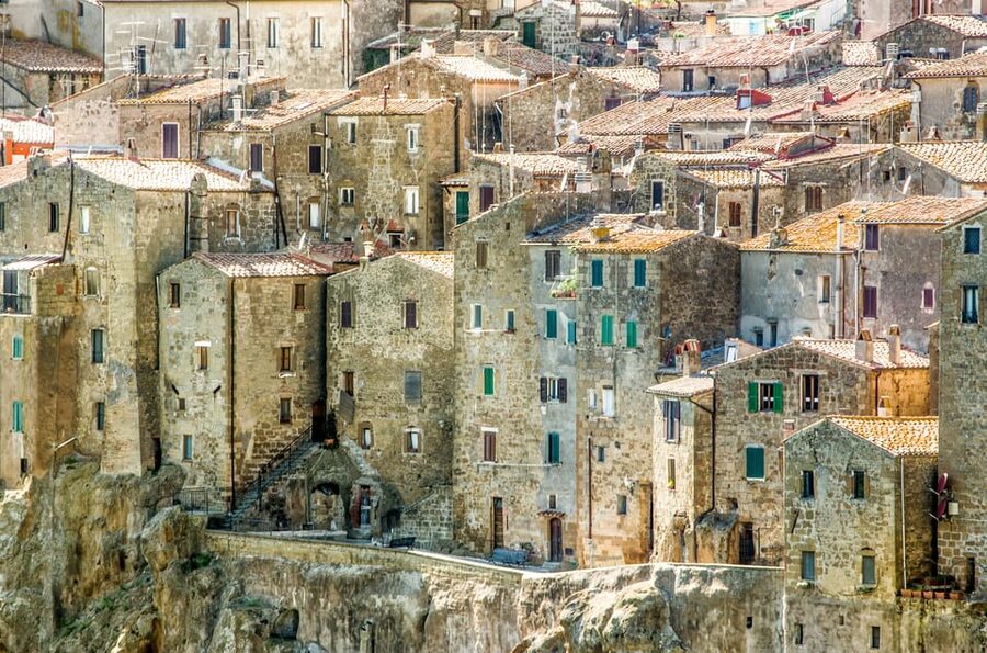 Civitavecchia: Tuscany Full-Day Guided Trip w/Wine Tasting - Saturnia’s warm pools and travertine falls