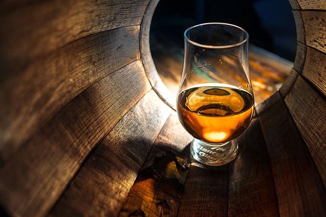 Clan Tour - of Speyside Distilleries - A whisky day with a Highland driver