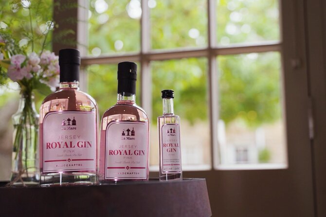Classic Vineyard Distillery Tour and Tasting Experience in Jersey - Arriving at La Mare Wine Estate in St Mary