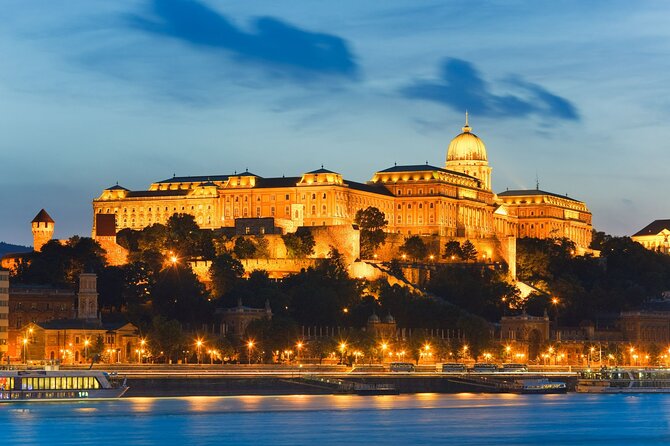 Cocktail Cruise and City Views on the Danube in Budapest - Parliament from the river