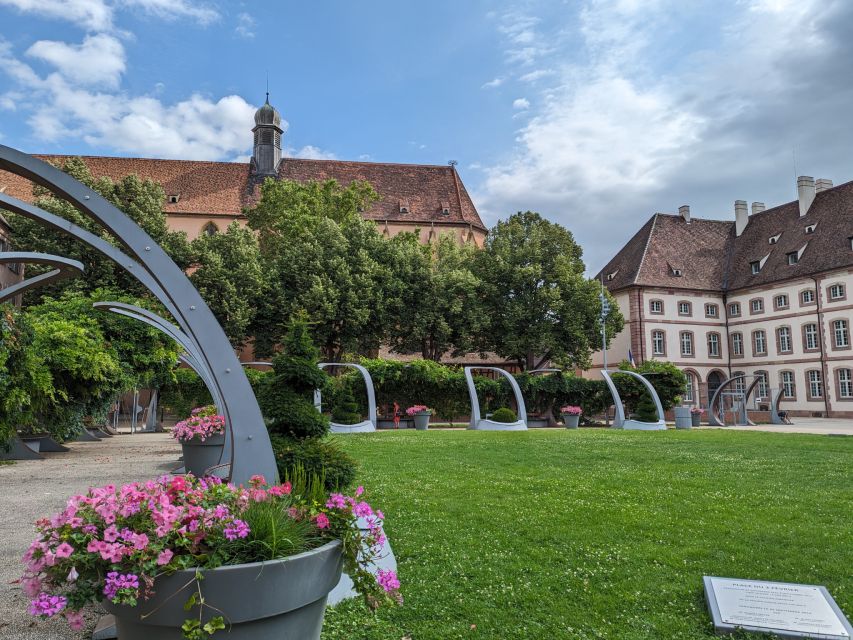 Colmar: Highlights Walking Tour and Wine Tasting - The Alsace story behind the scenery
