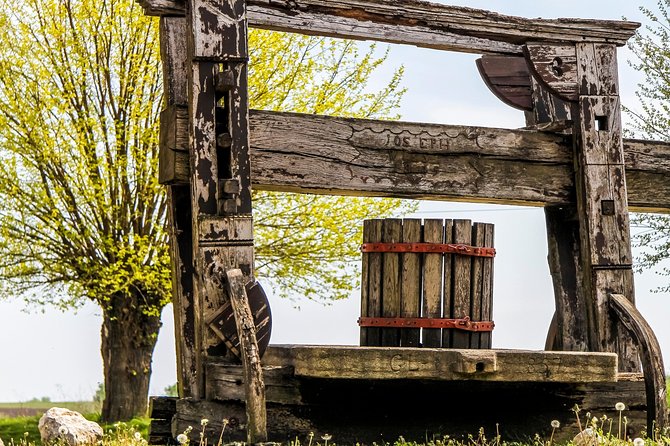 Countryside Half-day Gastro-Wine Tour from Budapest Meal & pickup - The second winery and the food that follows