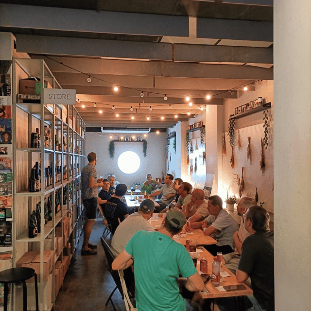 Craft Beer Tasting and tapas in Valencia - What the high rating tells you