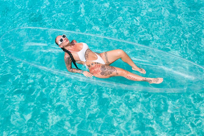 Curacao Clear Kayak Photoshoot + FREE Videoshoot,Cocktails,Shots! - Photo quality, delivery, and choosing your favorites