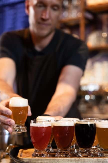 Delft: Craft Beer Tasting in Medieval Brewery - Bavarian pretzels and homemade dip