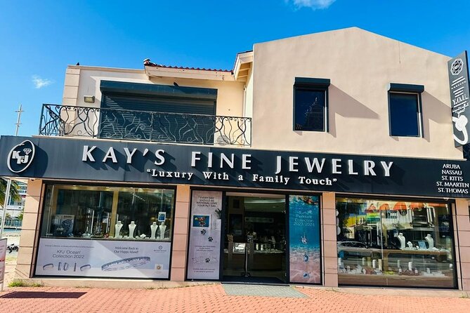 Diamond Shopping Experience with Champagne - Key points at a glance