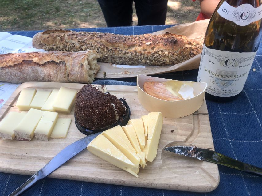 Dijon: Cheese and Burgundy Wine Tasting Workshop - The cellar setting in central Dijon