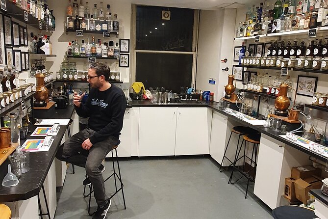 Distill a bottle of Gin on mini copper stills - Meeting at The Cumberland Bar