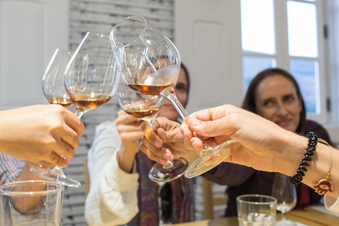 Douro Valley Small-Group Tour with Wine Tasting, Lunch and Boat - Pinhão, blue tiles, and time to look around