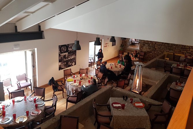 Douro Valley Wine Tour: 3 Vineyard Visits, Wine Tastings, Lunch - What the wine tastings are really like