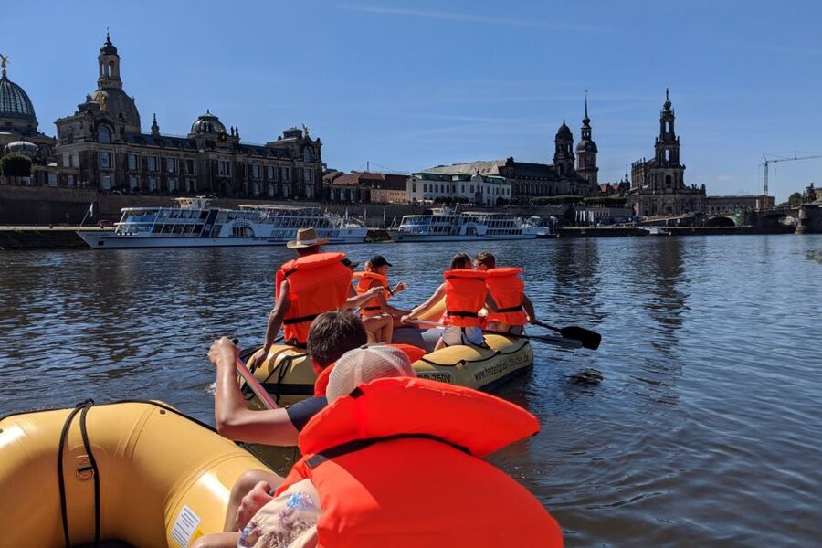 Dresden: Private Inflatable Boat Tour with Beer Garden Stop - Elbe castles and the first river views