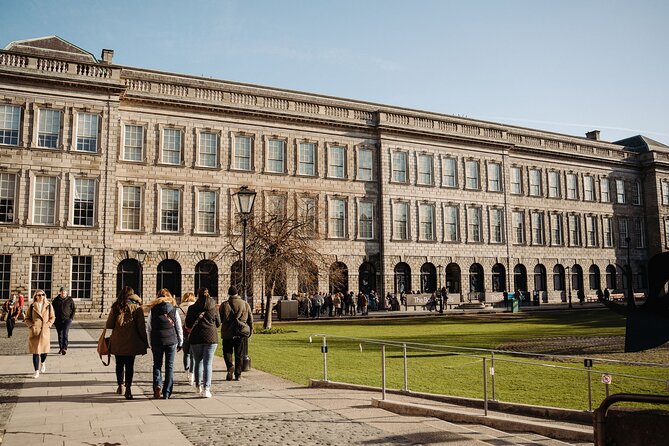 Dublin in a Day: Dublin Castle, Book of Kells, Guinness & Whiskey - Teeling Whiskey Distillery and the taste of modern Irish whiskey