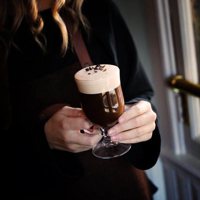 Dublin: Irish Coffee Masterclass at the Irish Whiskey Museum - Checking in at the Irish Whiskey Museum