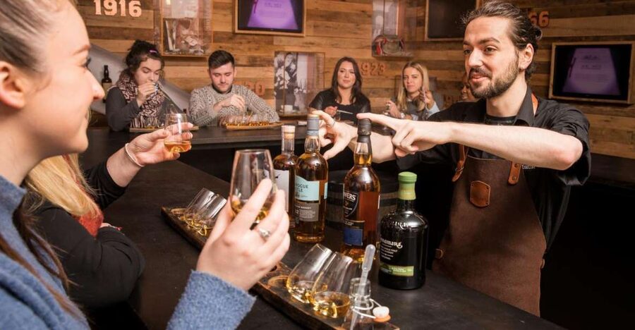 Dublin: Irish Whiskey Museum Blending Tour with Tastings - The 45-minute museum tour