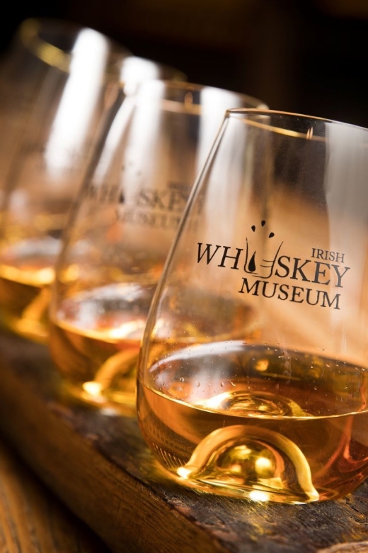Dublin: Irish Whiskey Museum Tour and Whiskey Tasting - Key points at a glance
