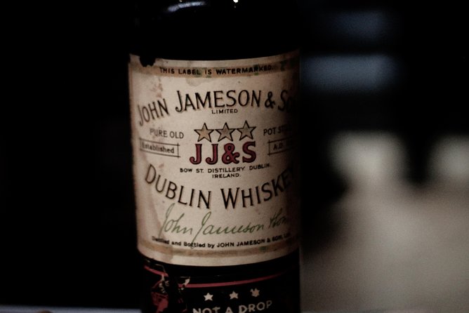Dublin Jameson Distillery and Guinness Storehouse Guided Tour - Guinness Storehouse tells a bigger visual story