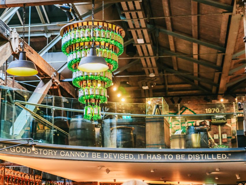 Dublin: Jameson Whiskey Distillery Tour with Tastings - Why the guides matter so much