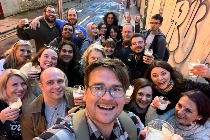 Dublin Out-Off-Tourist-Path Pub Tour and Tastings with a Local - Meeting at the Spire at 6 pm